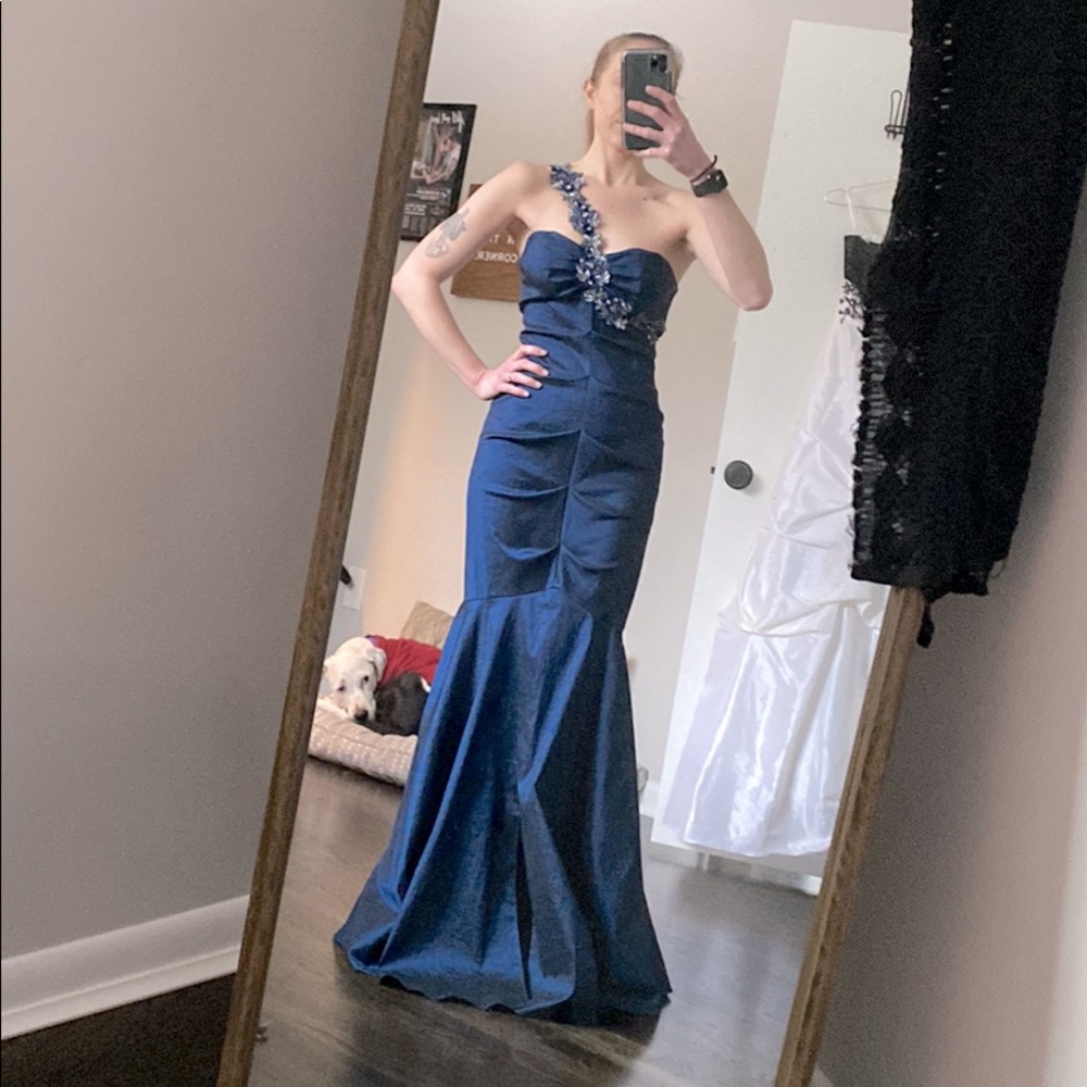Deep blue one-shoulder mermaid style formal gown